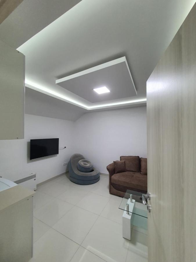 פודגוריצה Apartman Tolosi 2 מראה חיצוני תמונה