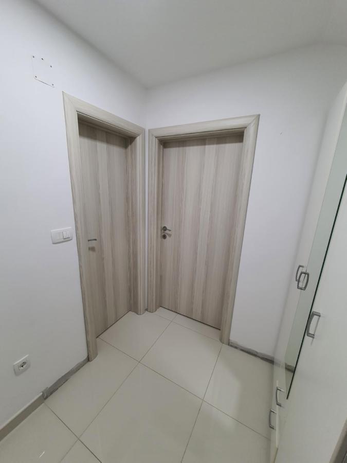 פודגוריצה Apartman Tolosi 2 מראה חיצוני תמונה